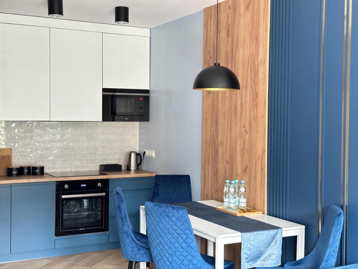 Dmk Blue Apartment Near Warsaw-Modlin Airport Nowy Dwór Mazowiecki Eksteriør bilde